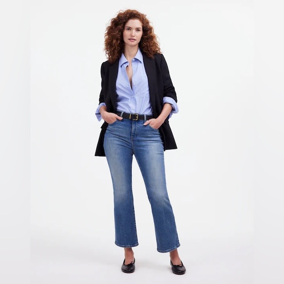 Madewell The Curvy Kick Out Crop Jean Mather Wash 33 - Picture 1 of 13